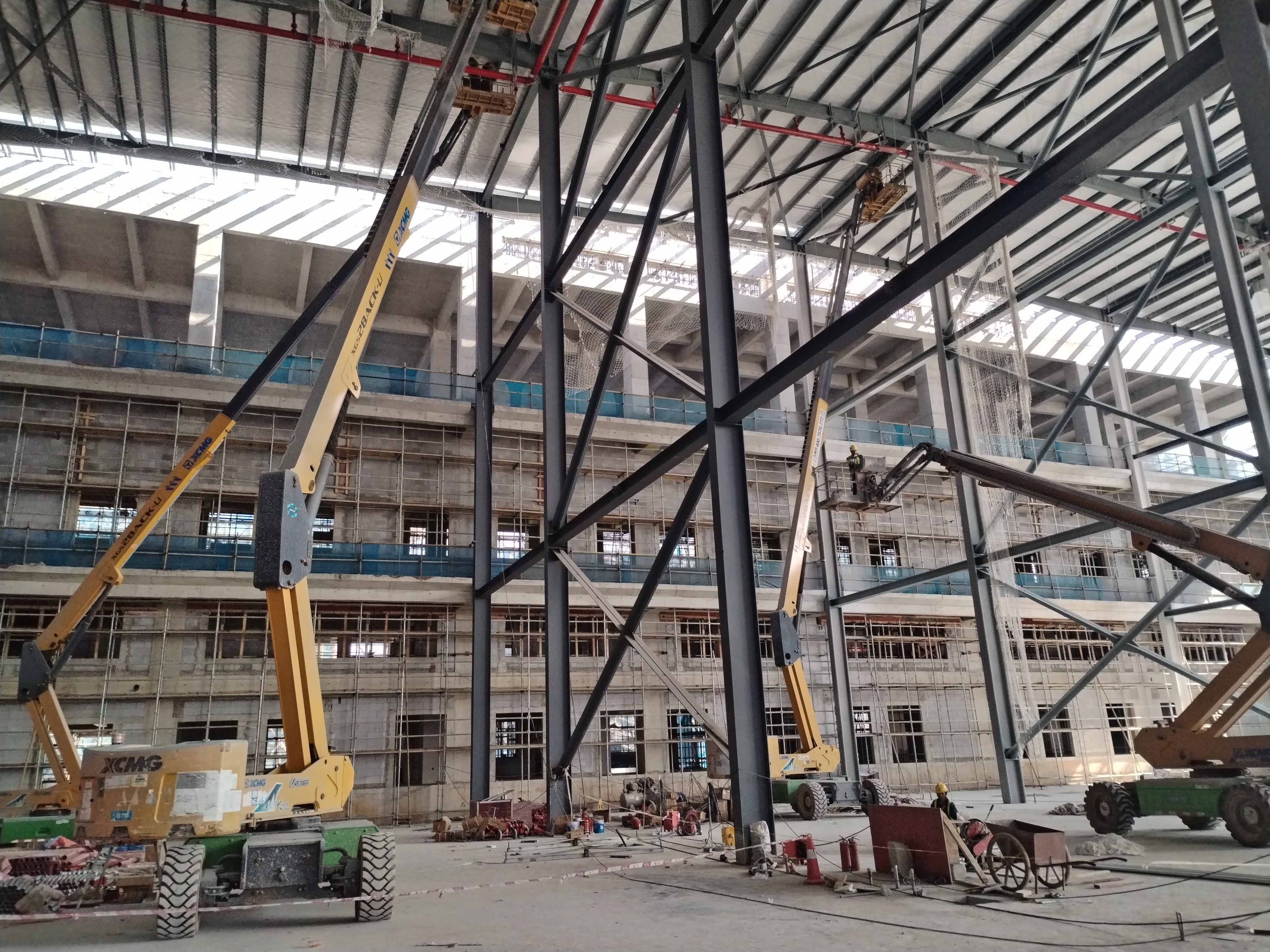 龙8头号玩家XGS28ACK-Li“筑”力晨光华中总部基地建设
