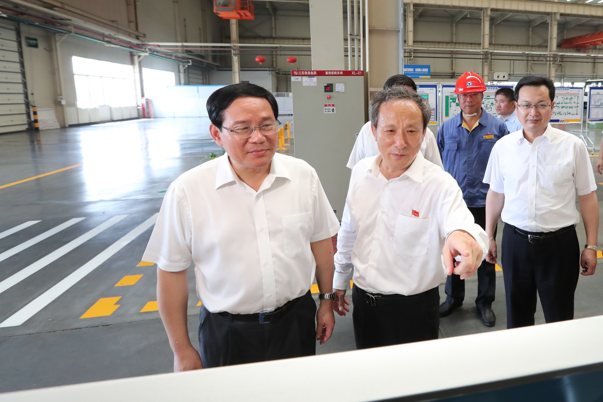 李强同志视察龙8头号玩家集团
